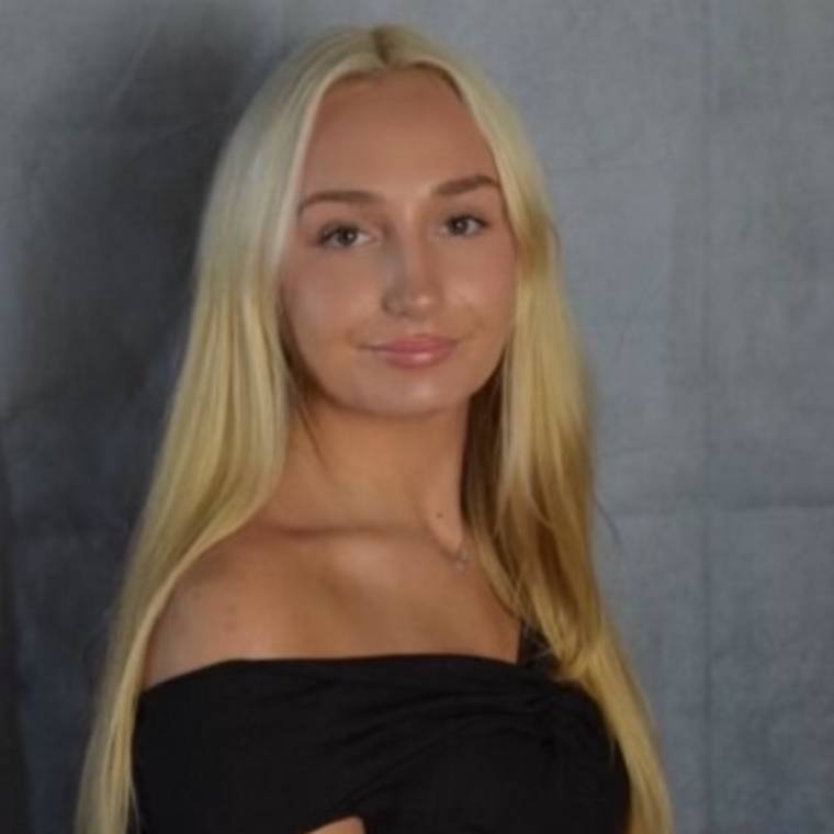 Victoria Wojcik